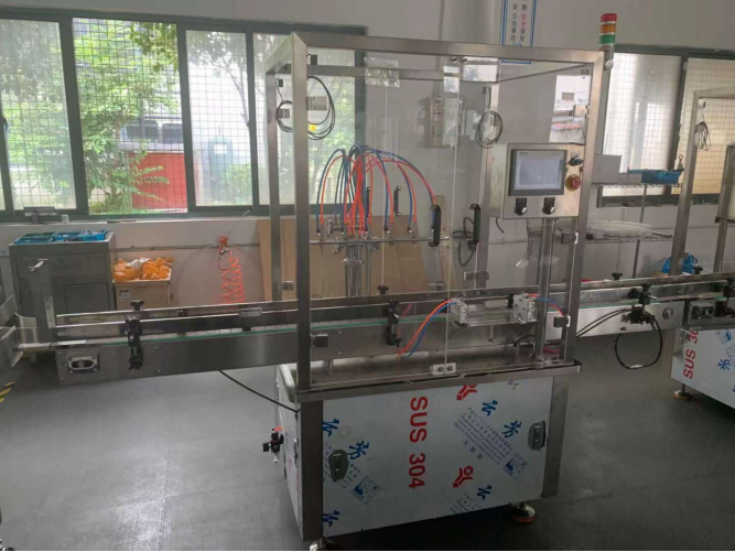 High-speed powder filling and capping machine